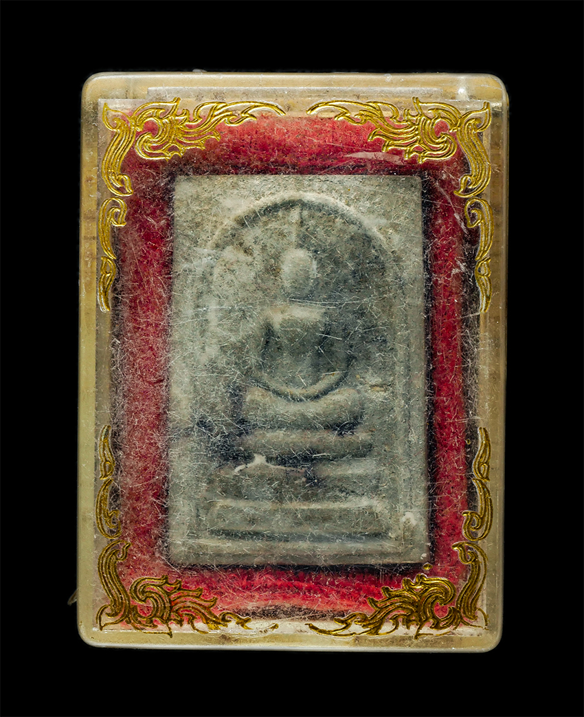2569-06-03 (156)dp.jpg - พระสมเด็จผงใบลาน หลวงพ่อมนต์ วัดทองบางเชือกหนัง แขวงบางเชือกหนัง เขตตลิ่งชัน กรุงเทพฯ ปี2538 เนื้อผงพุทธคุณ ผงว่าน ผงใบลาน พระเก่าสวย มวลสารดี พิธีใหญ [..] | https://kamulet.in.th